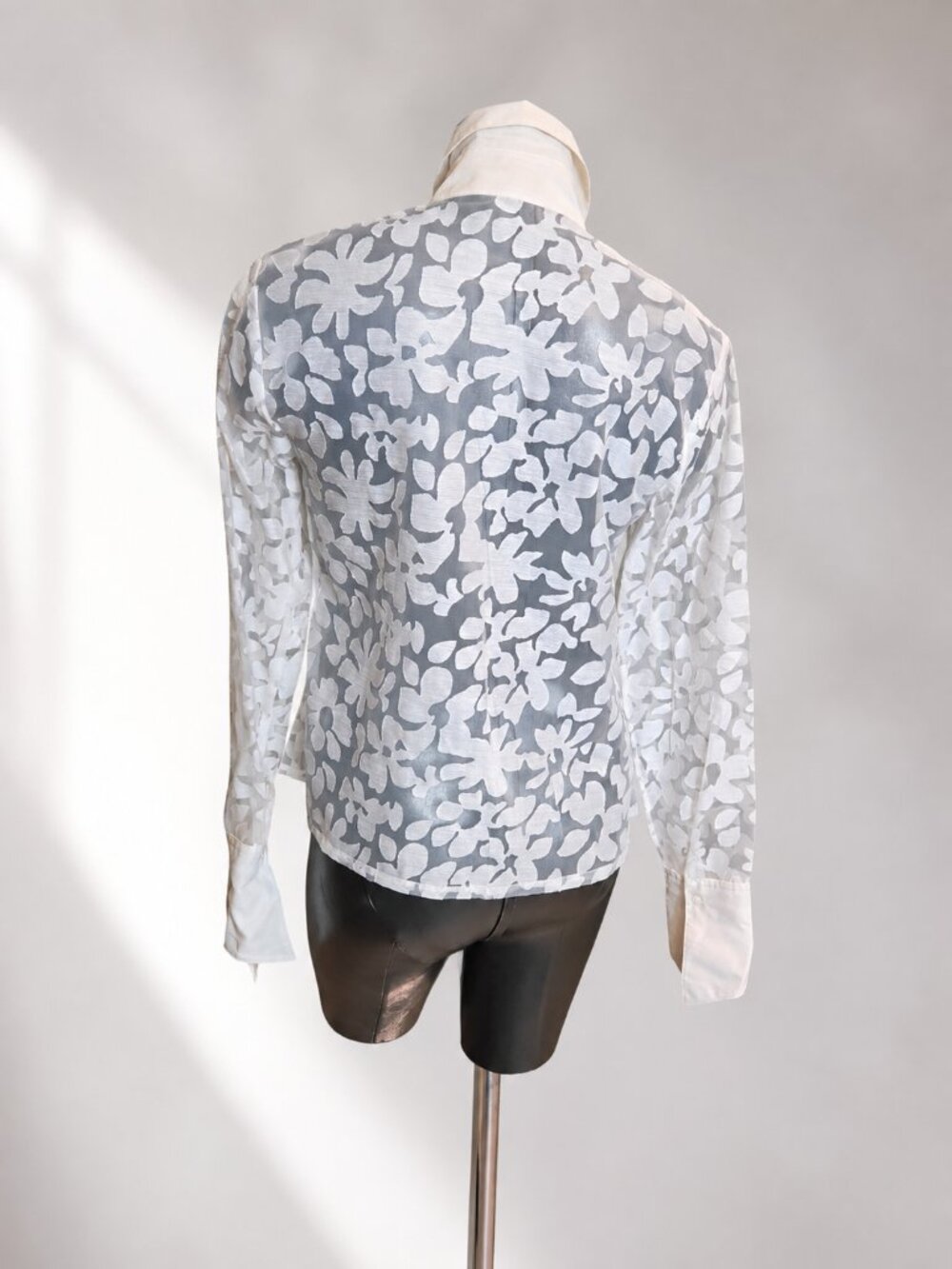 Martana Claude Montana Paris Sheer Floral Bow Blouse Size 42 Ivory White - Picture 8 of 10